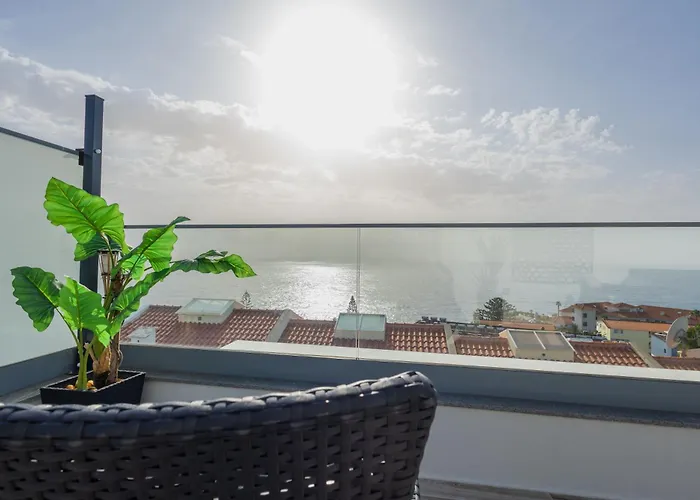 Helena Pearl Affittacamere Caniço